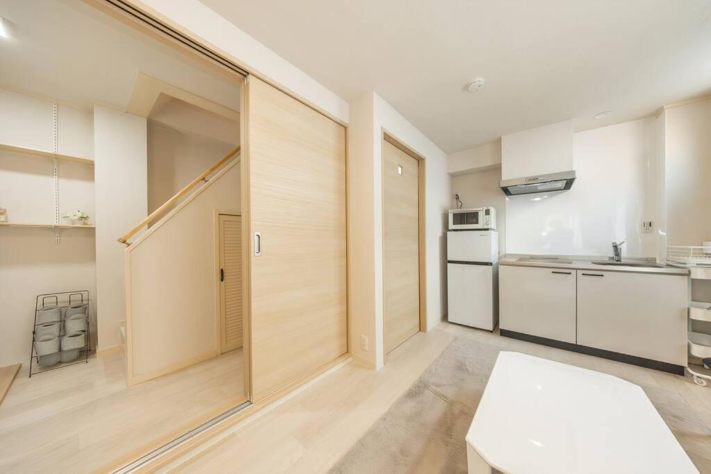 Newopen! 駅徒歩1分 池袋エリア 60平米最大8名宿泊可能 和風モダン Appartement *